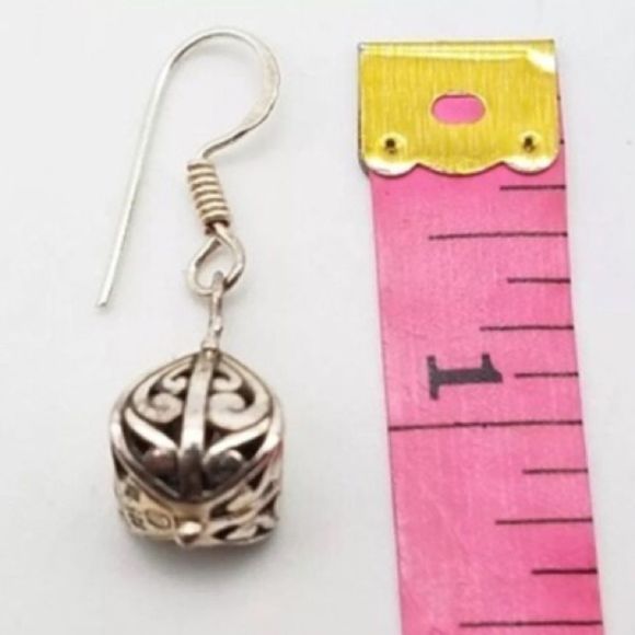 Vintage Filigree Scroll Sterling Silver Pyramidal Shaped Drop Dangle Earrings - Picture 4 of 6